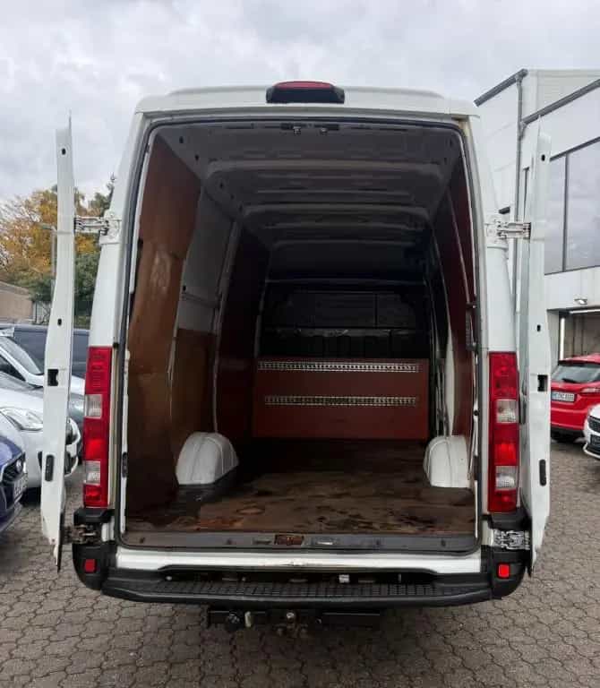 Iveco Daily 2.2d 35S13 Kasten Lang&Hoch*L3H3*AHK 06/2013-photo-10