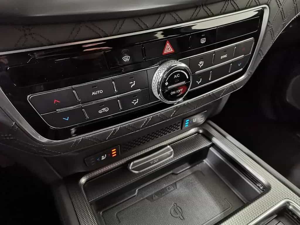 Ssangyong REXTON 2.2 Sapphire 4x4 LED|Navi|ACC 04/2021-photo-15