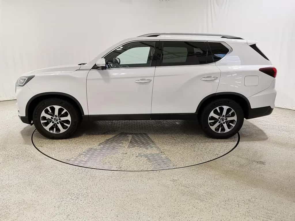 Ssangyong REXTON 2.2 Sapphire 4x4 LED|Navi|ACC 04/2021-photo-2