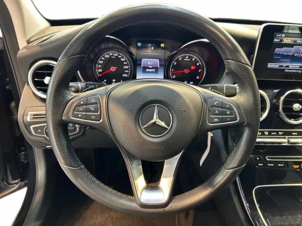 Mercedes-Benz C-Class 180 T Exclusive Avantgarde+Exclusive+Pano+SHD 04/2017-photo-10