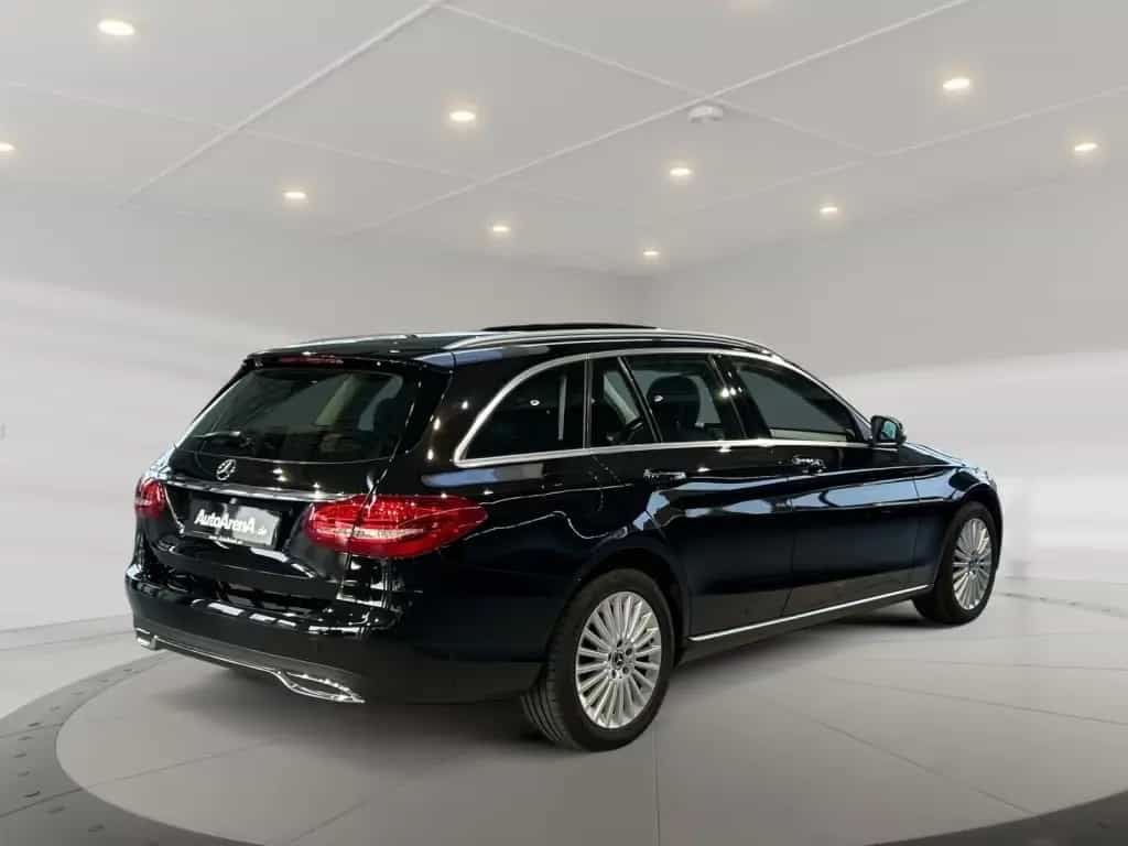Mercedes-Benz C-Class 180 T Exclusive Avantgarde+Exclusive+Pano+SHD 04/2017-photo-2