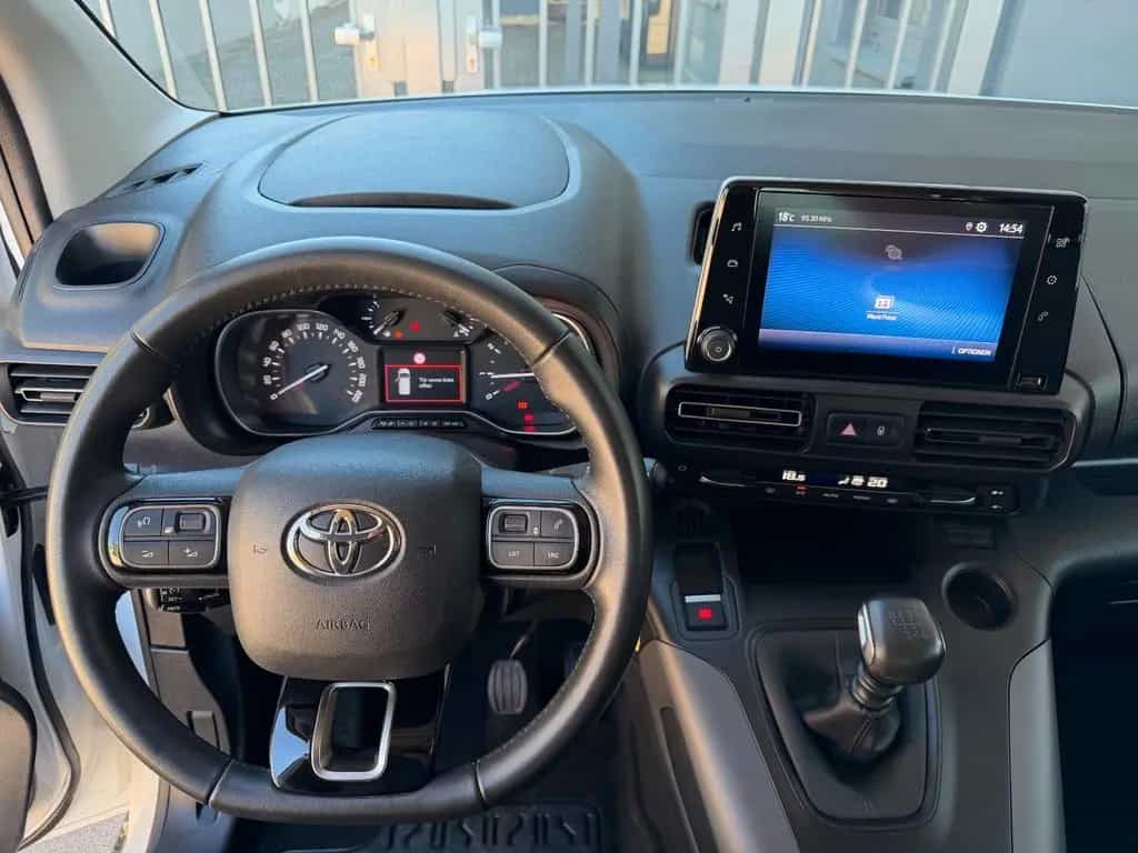 Toyota Proace City Verso L1 1.2T*Klima,AHK,PDCv+h,RFK* 11/2021-photo-11