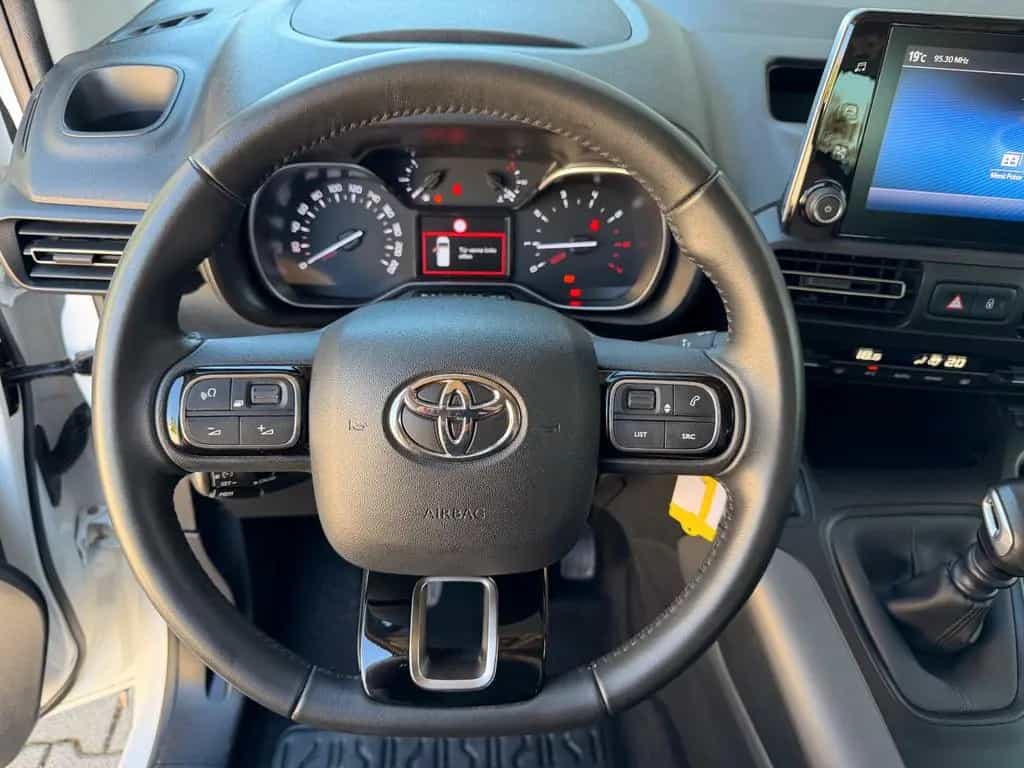 Toyota Proace City Verso L1 1.2T*Klima,AHK,PDCv+h,RFK* 11/2021-photo-12