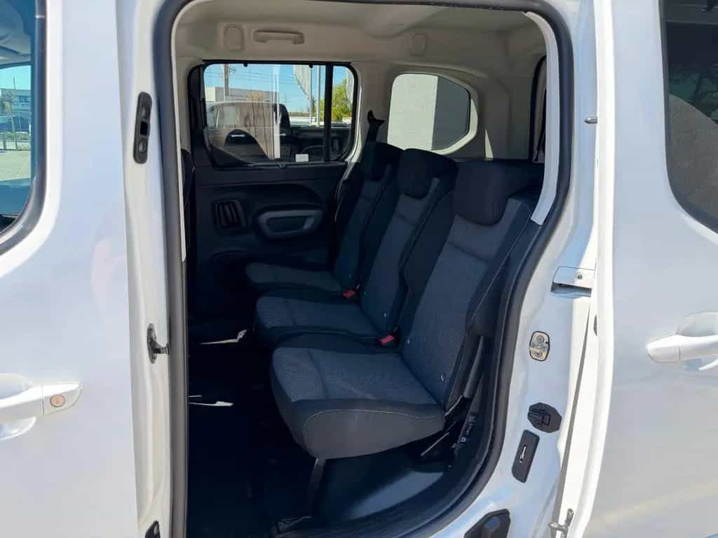 Toyota Proace City Verso L1 1.2T*Klima,AHK,PDCv+h,RFK* 11/2021-photo-16
