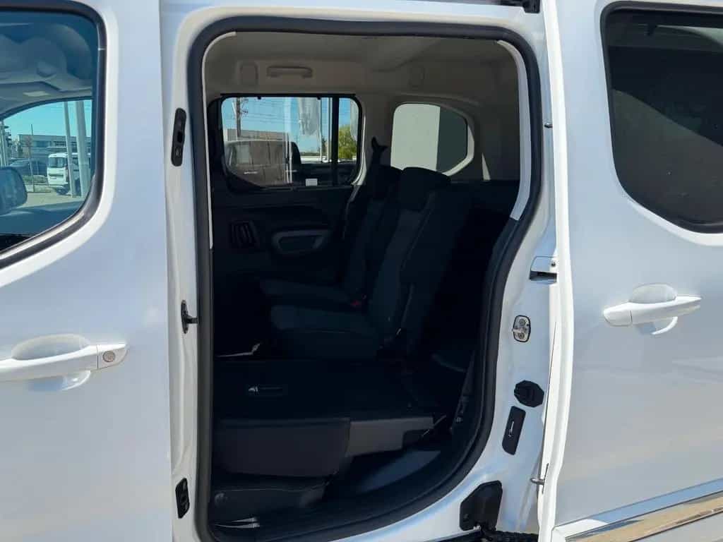 Toyota Proace City Verso L1 1.2T*Klima,AHK,PDCv+h,RFK* 11/2021-photo-17