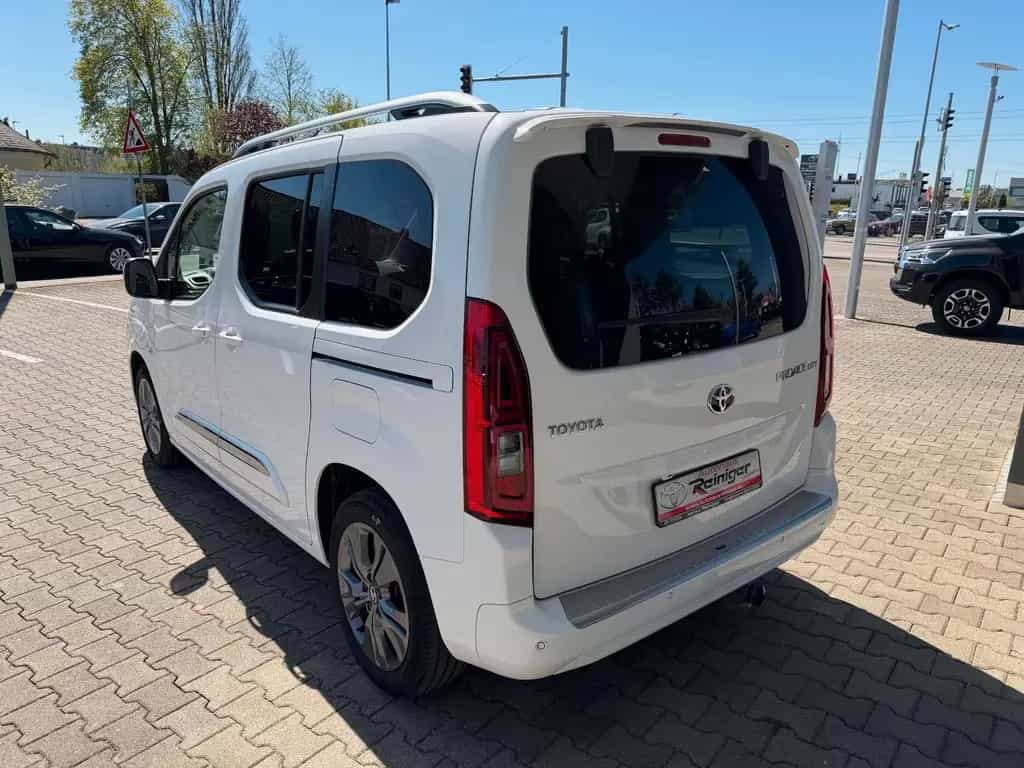 Toyota Proace City Verso L1 1.2T*Klima,AHK,PDCv+h,RFK* 11/2021-photo-7