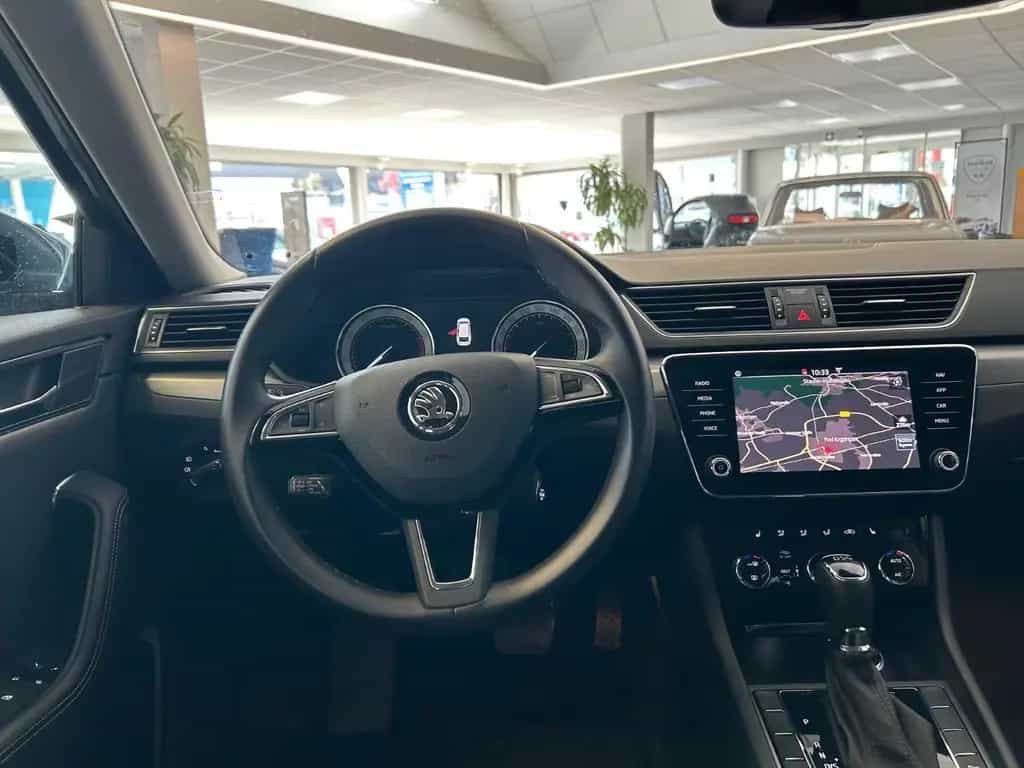 Skoda Superb Combi Style- DSG - Kamera 09/2019-photo-10