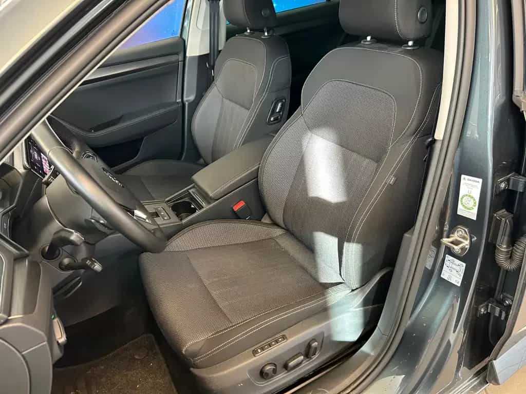 Skoda Superb Combi Style- DSG - Kamera 09/2019-photo-14
