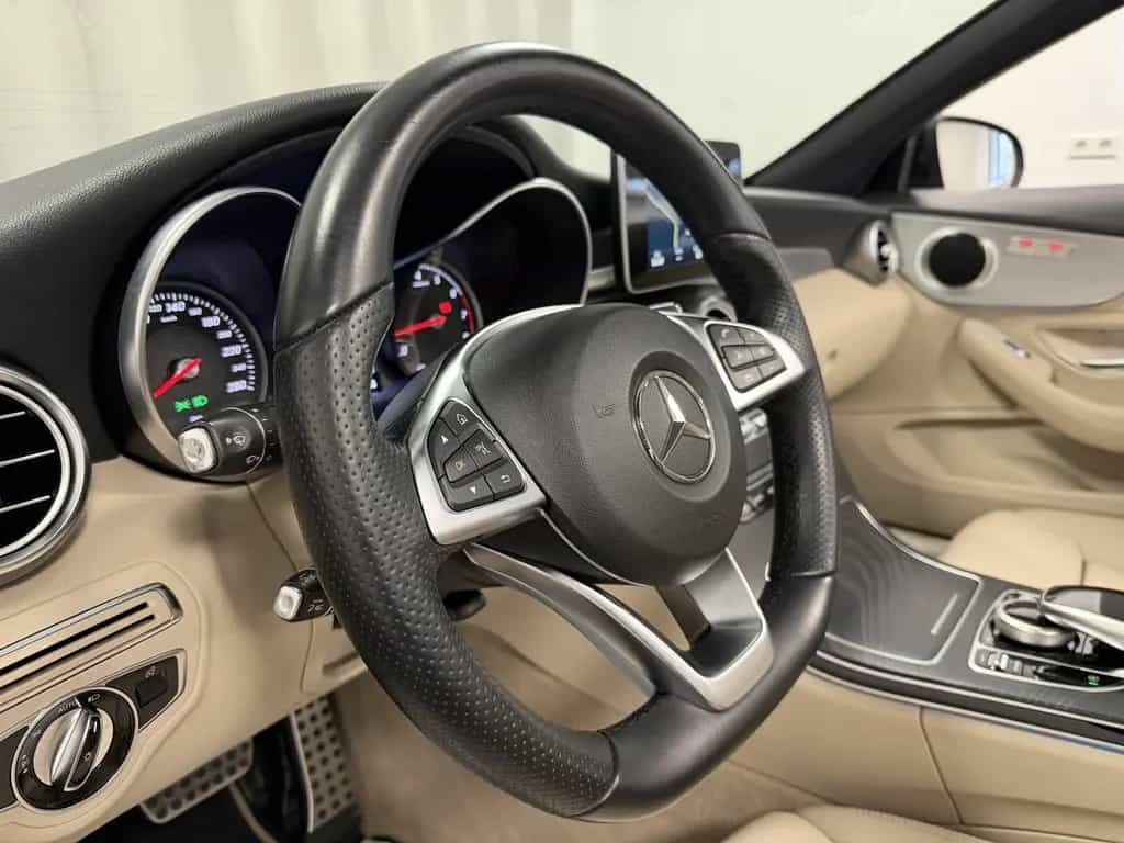 Mercedes-Benz C-Class 180 Cabrio AMG Line Airscarf ILS-LED Distr.+ 11/2016-photo-11