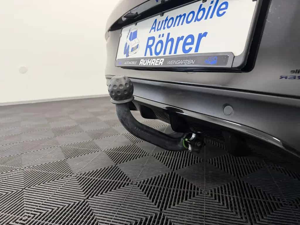 Mercedes-Benz C-Class 180 Cabrio AMG Line Airscarf ILS-LED Distr.+ 11/2016-photo-19
