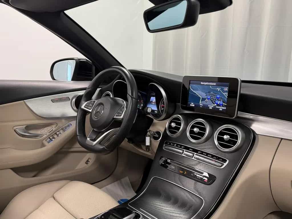 Mercedes-Benz C-Class 180 Cabrio AMG Line Airscarf ILS-LED Distr.+ 11/2016-photo-20