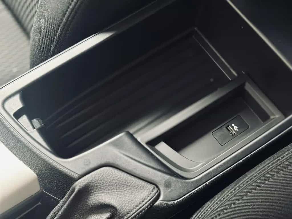 BMW 1 Series 118 i Advantage LED|SHZ|PDC|SPUR| 04/2019-photo-21