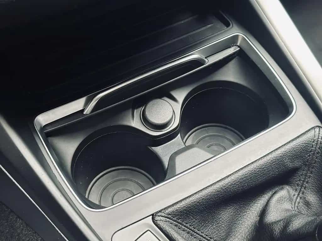 BMW 1 Series 118 i Advantage LED|SHZ|PDC|SPUR| 04/2019-photo-22