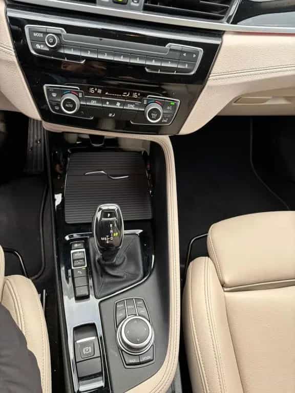 BMW X1 Bmw X1 sDrive18d xLine Plus 10/2021-photo-3