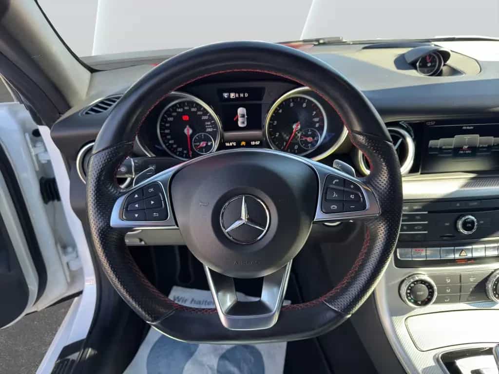 Mercedes-Benz SLC 200 Roadster Automatik AMG Line 04/2017-photo-14
