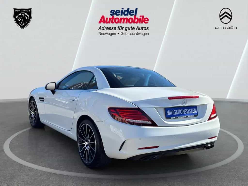 Mercedes-Benz SLC 200 Roadster Automatik AMG Line 04/2017-photo-2