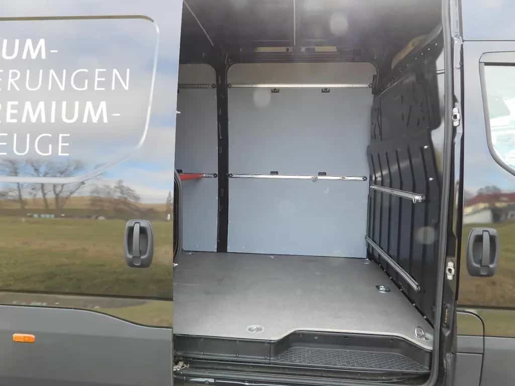 Iveco Daily 35S18 3,0L Diesel H2L3 09/2022-photo-16