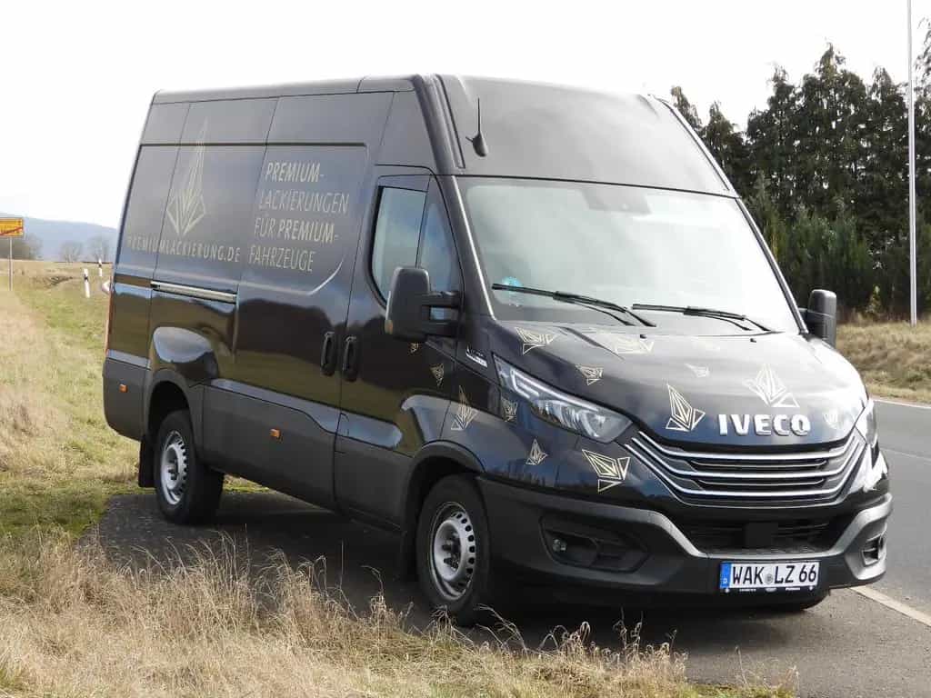Iveco Daily 35S18 3,0L Diesel H2L3 09/2022-photo-3