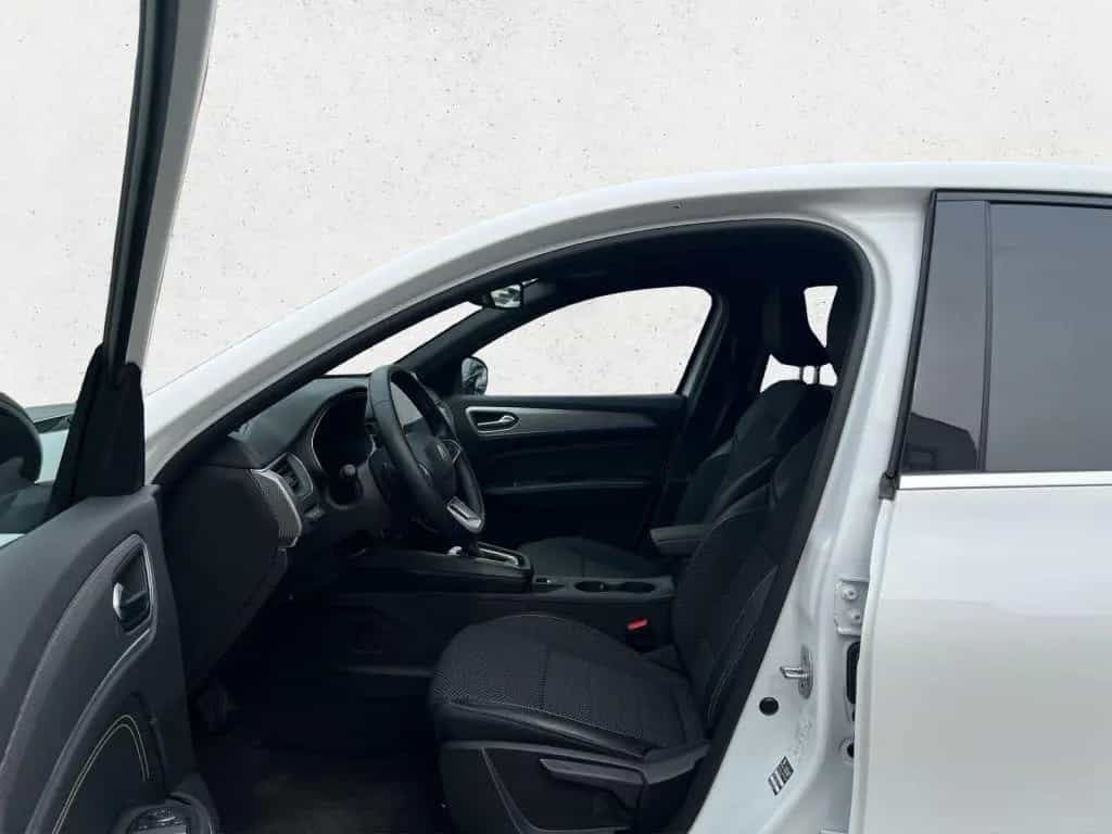 Renault Arkana TCe Mild Hybrid 140 EDC Techno 10/2024-photo-9