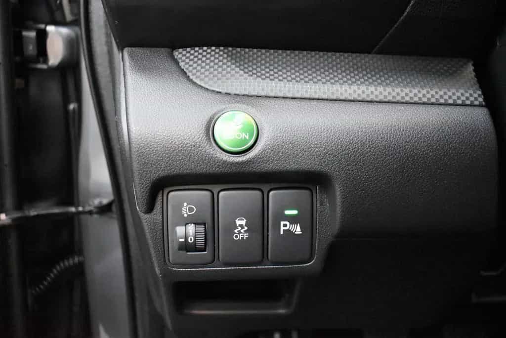 Honda CR-V Comfort 2WD+Nur.31.750km+PDC+AHK 05/2014-photo-21