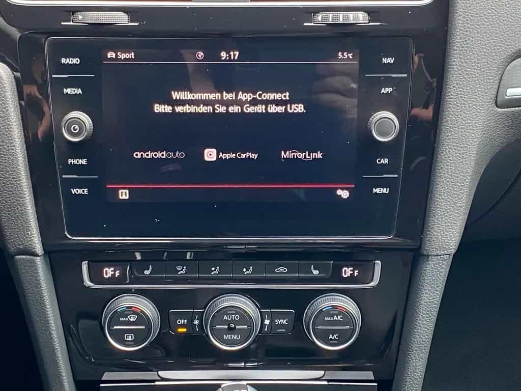 Volkswagen Golf VII GTI Performance DSG ACC DCC NAVI SHZ... 04/2019-photo-11