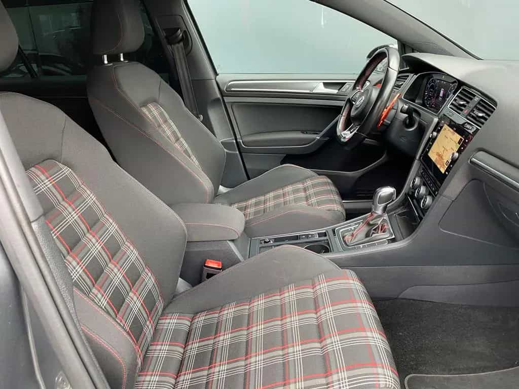 Volkswagen Golf VII GTI Performance DSG ACC DCC NAVI SHZ... 04/2019-photo-15