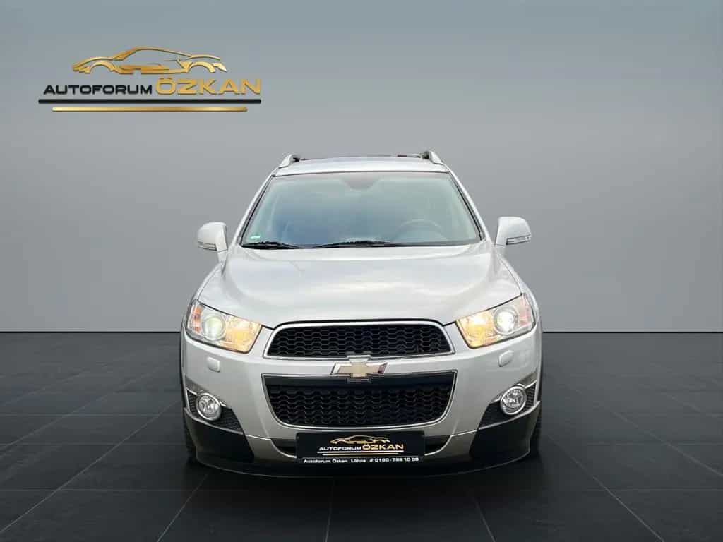 Chevrolet Captiva 2.2 D 7-Sitze Kamera AHK Leder Tempomat 04/2012-photo-1
