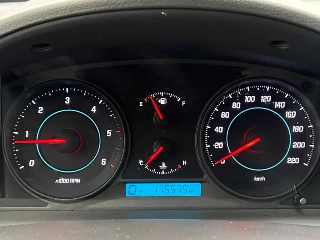 Chevrolet Captiva 2.2 D 7-Sitze Kamera AHK Leder Tempomat 04/2012-photo-14