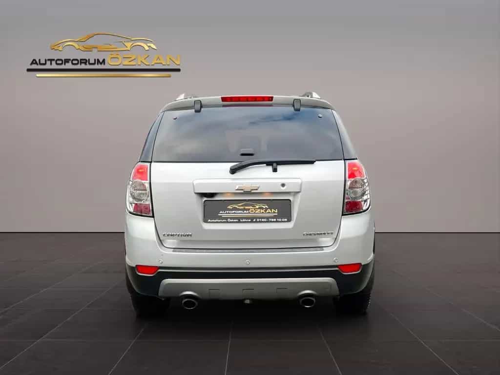 Chevrolet Captiva 2.2 D 7-Sitze Kamera AHK Leder Tempomat 04/2012-photo-5