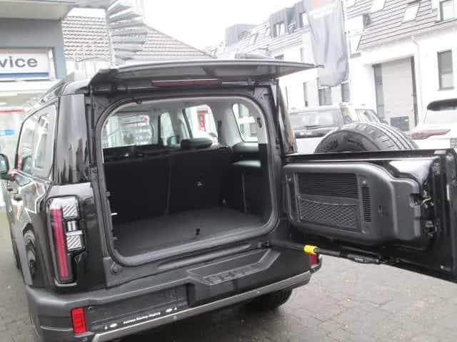 BAIC BJ40 D Pro 2.0T 4WD (Diesel) null-photo-17
