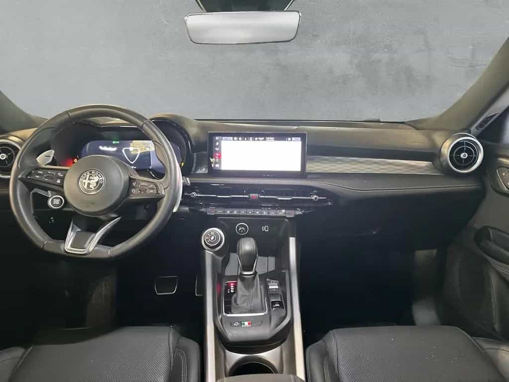 Alfa Romeo Tonale 1.5 VGT Veloce PANO ACC Matrix Kamera 20' 11/2024-photo-10