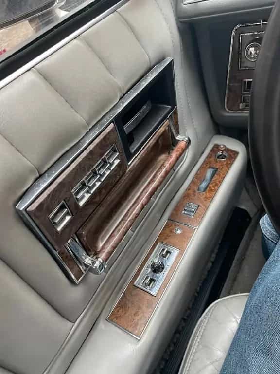 Cadillac Seville 1979 | V8 | US-Luxusklassiker | 03/1979-photo-10