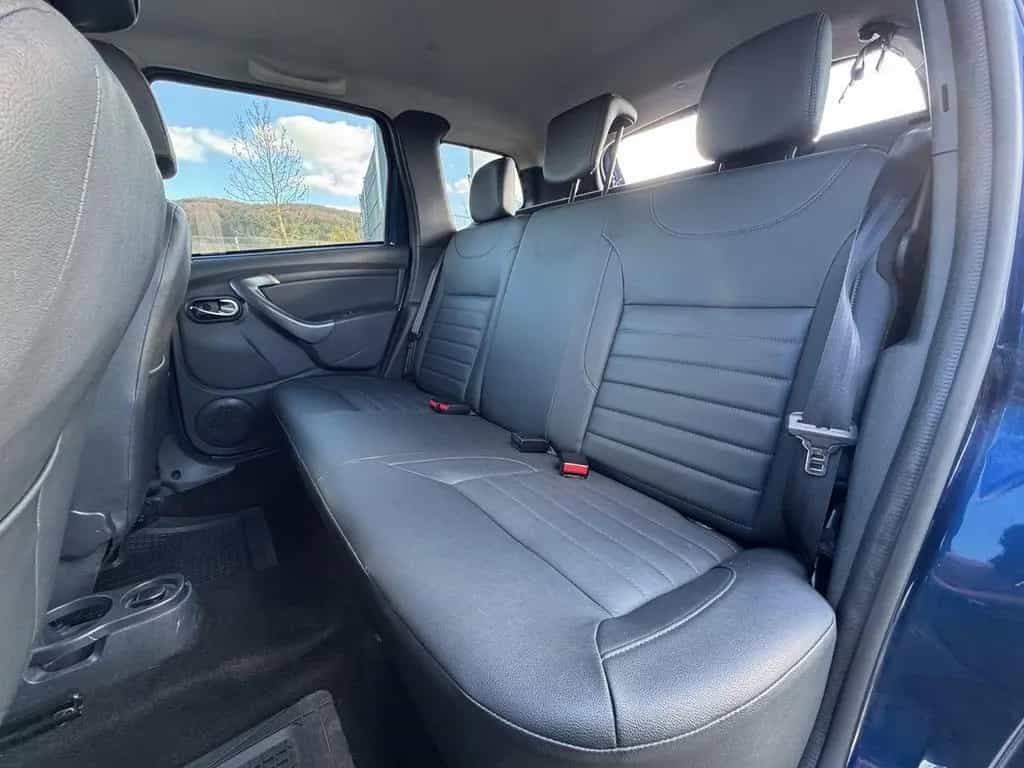 Dacia Duster 1.2 Prestige 4x4 Leder Sitzheiz. Kamera 02/2017-photo-25