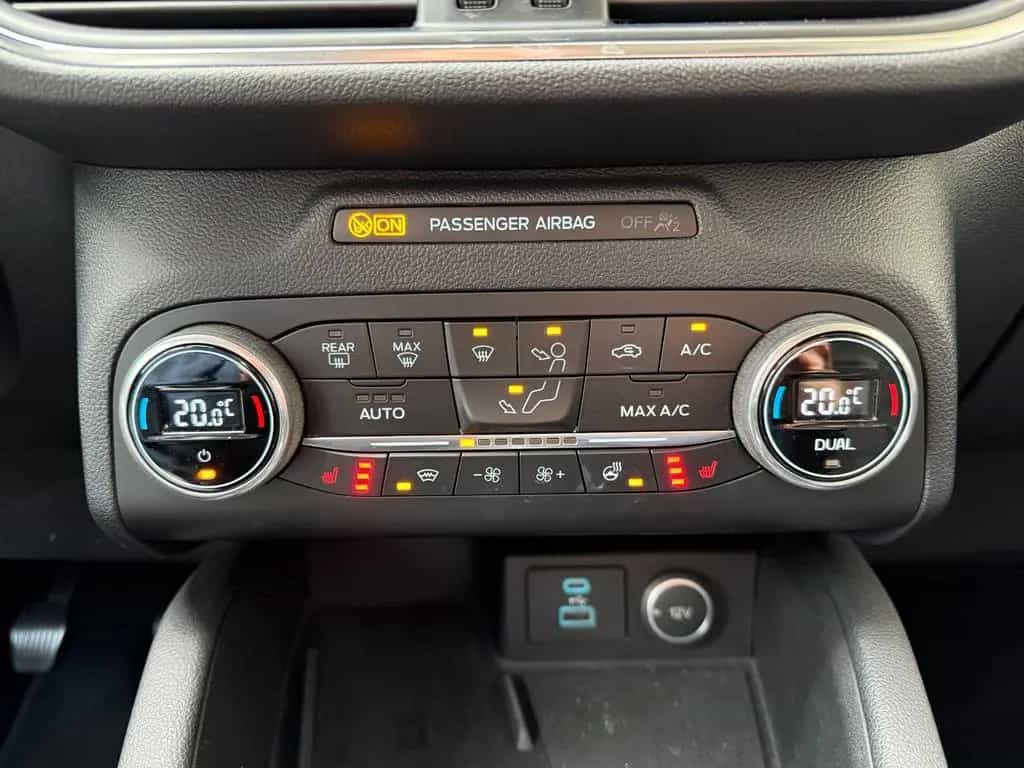 Ford Kuga Titanium X NAVI ACC SPA BLIS RFK LED 06/2020-photo-8