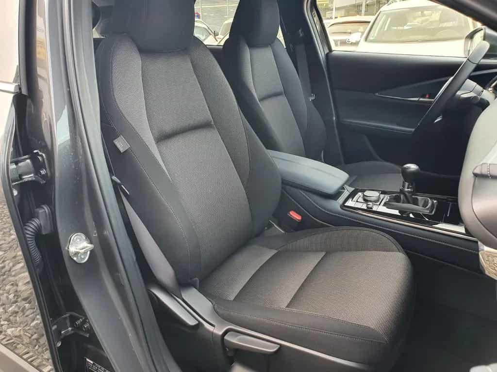 Mazda CX-30 Selection 2WD 1-Hand 64Tkm 8fach bereift 01/2020-photo-9