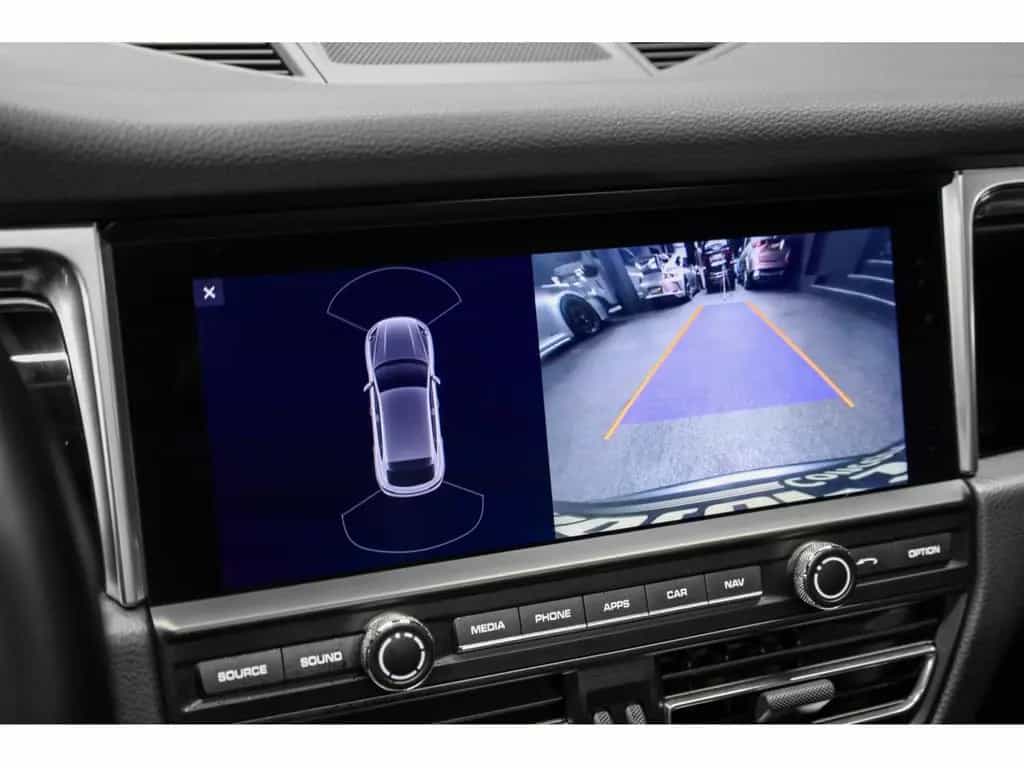 Porsche Macan S 11/2021-photo-10