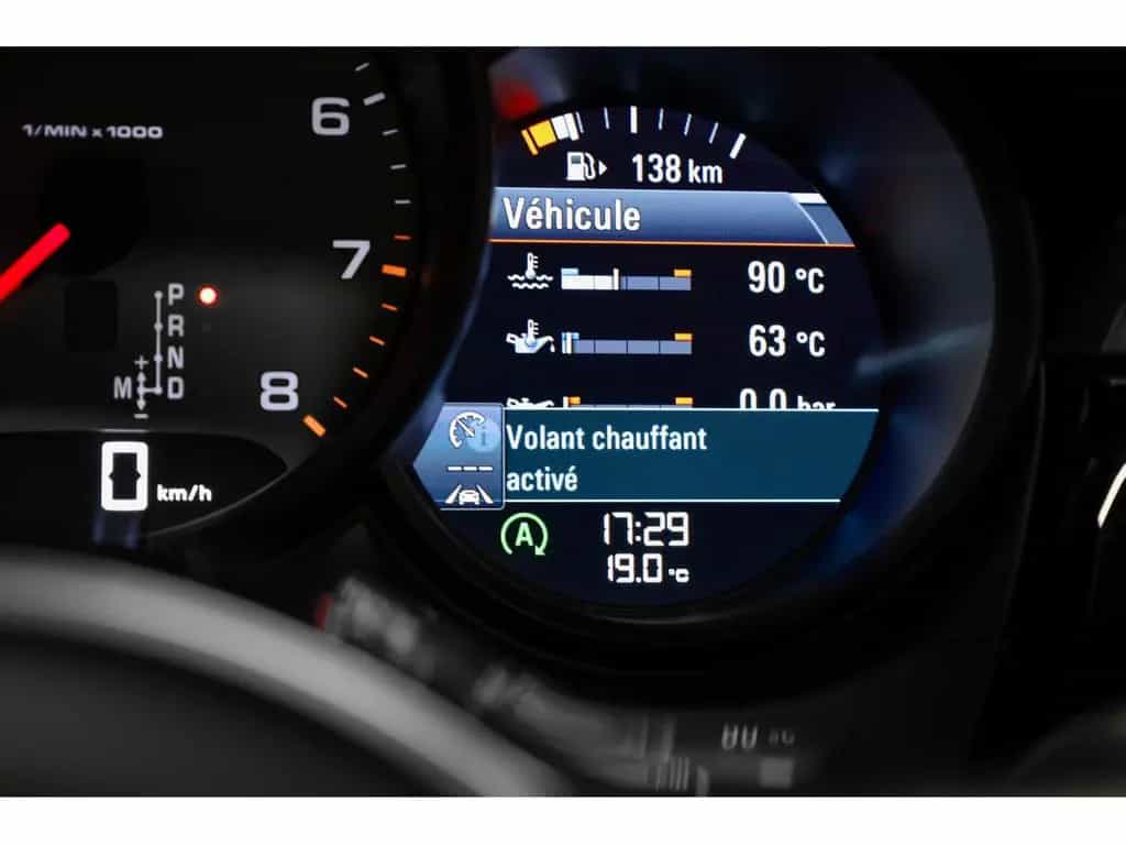 Porsche Macan S 11/2021-photo-17