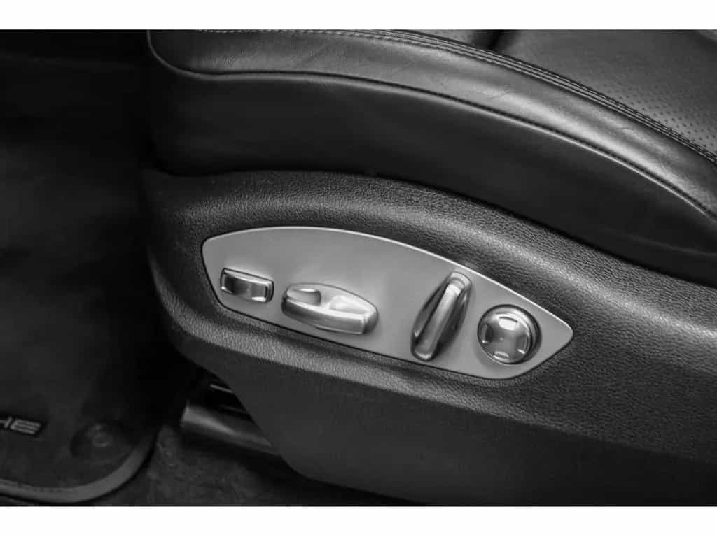 Porsche Macan S 11/2021-photo-26