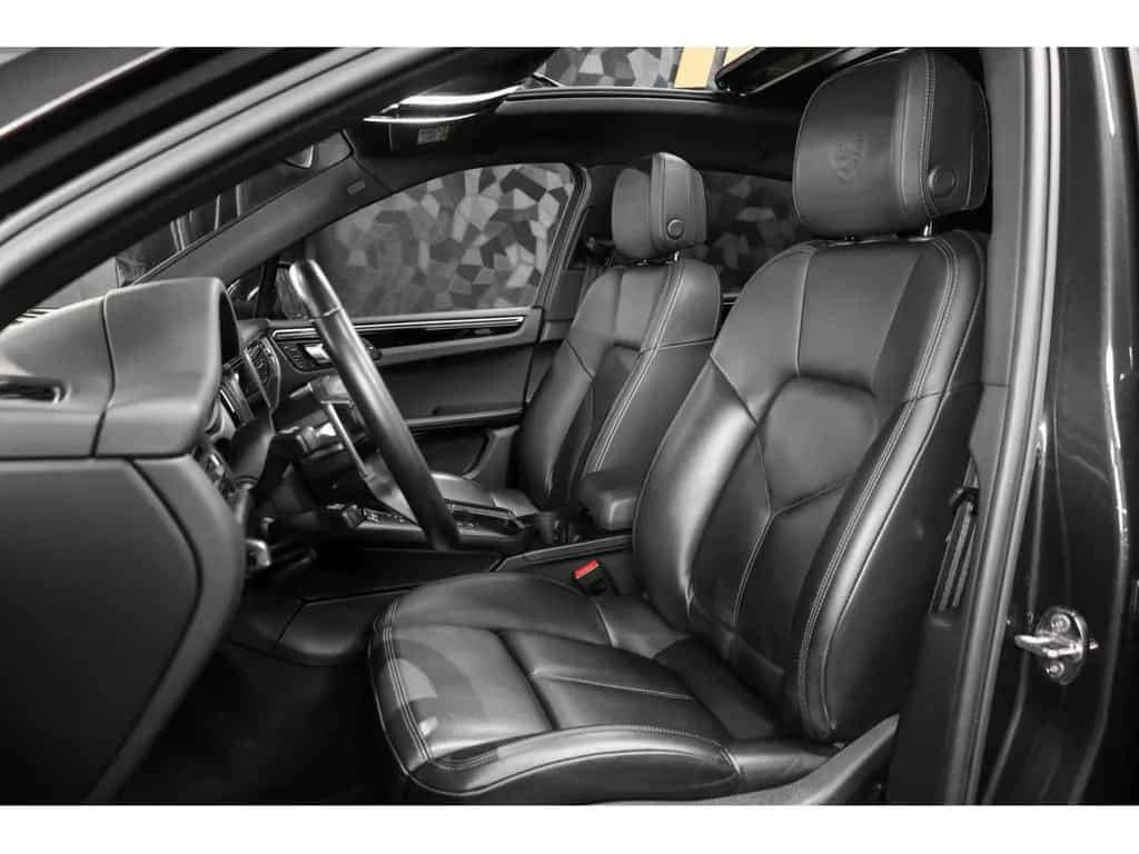 Porsche Macan S 11/2021-photo-8
