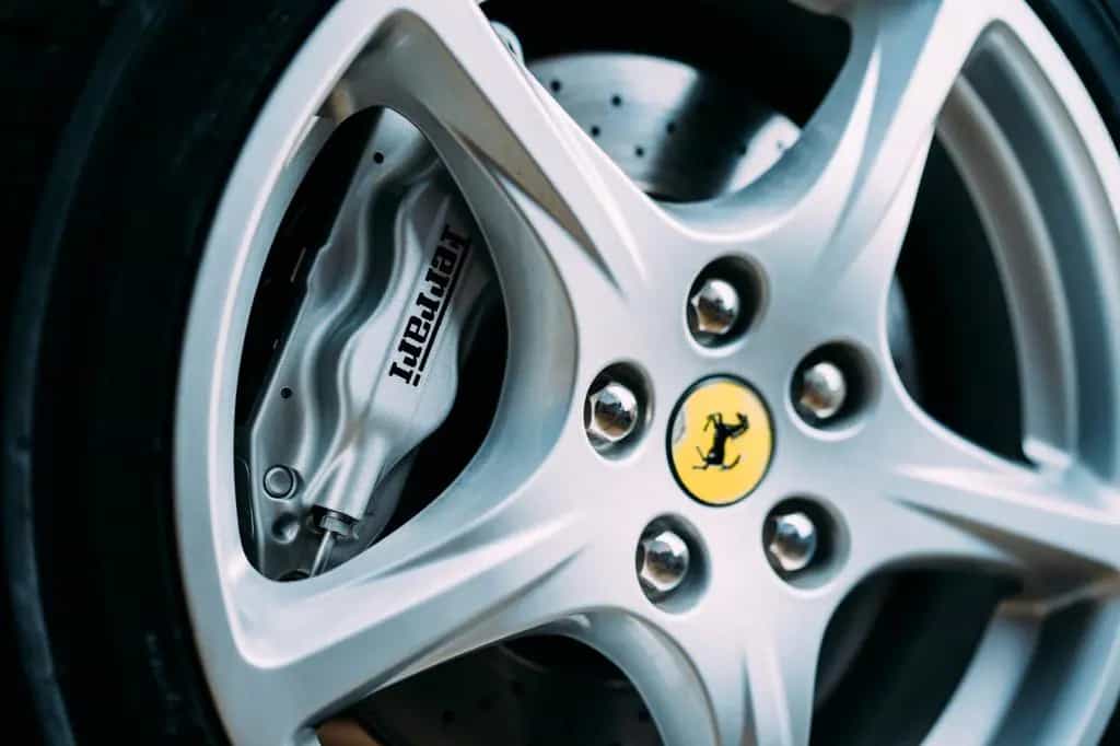 Ferrari 612 Scaglietti F1A - 32300 kms 04/2004-photo-17