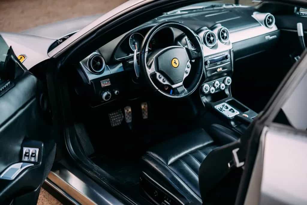 Ferrari 612 Scaglietti F1A - 32300 kms 04/2004-photo-23