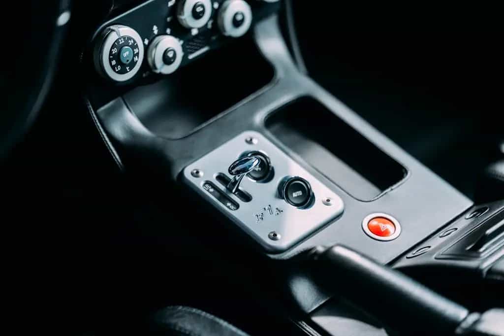 Ferrari 612 Scaglietti F1A - 32300 kms 04/2004-photo-25