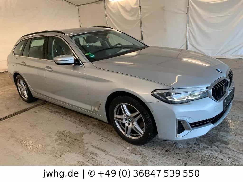 BMW 5 Series 520 d Touring Luxury Line|CockpPro|DriveProf|HUD 10/2020-photo-1