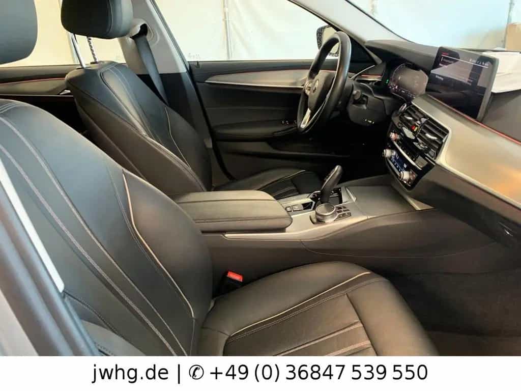 BMW 5 Series 520 d Touring Luxury Line|CockpPro|DriveProf|HUD 10/2020-photo-2
