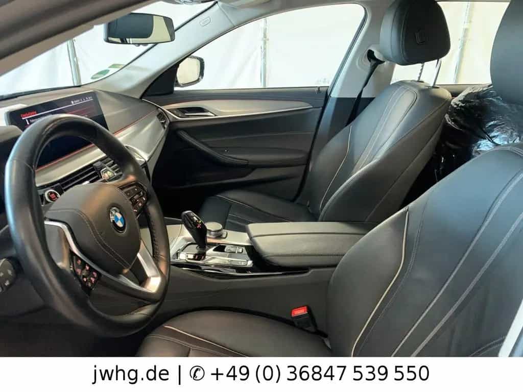 BMW 5 Series 520 d Touring Luxury Line|CockpPro|DriveProf|HUD 10/2020-photo-7