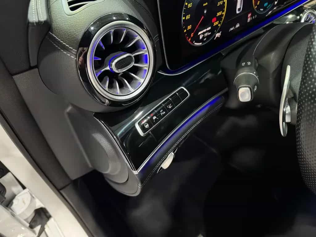 Mercedes-Benz AMG GT AMG 4-trg. 4Matic+*MultiBeam*HUD*Burmester* 11/2019-photo-30