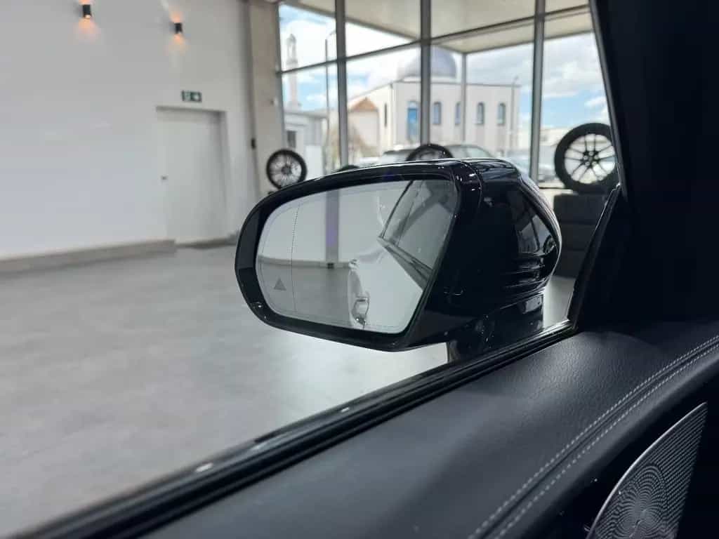 Mercedes-Benz AMG GT AMG 4-trg. 4Matic+*MultiBeam*HUD*Burmester* 11/2019-photo-41