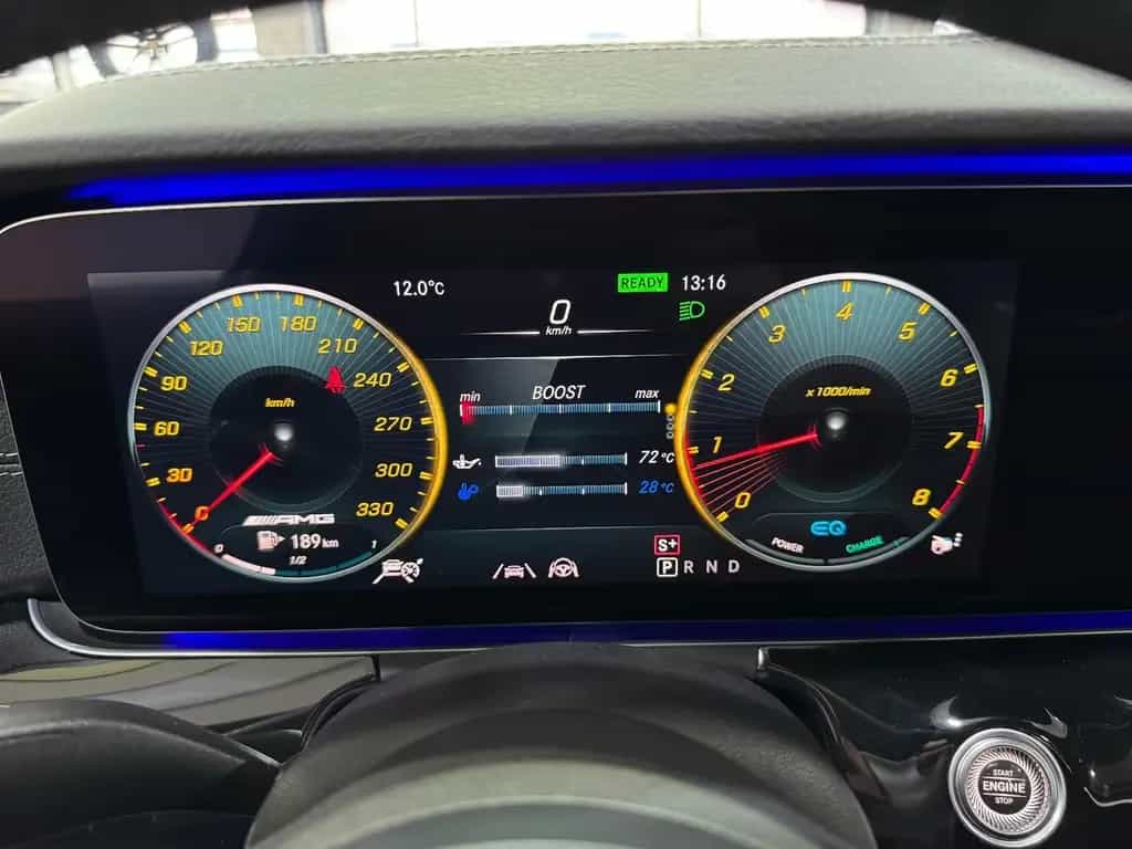 Mercedes-Benz AMG GT AMG 4-trg. 4Matic+*MultiBeam*HUD*Burmester* 11/2019-photo-44