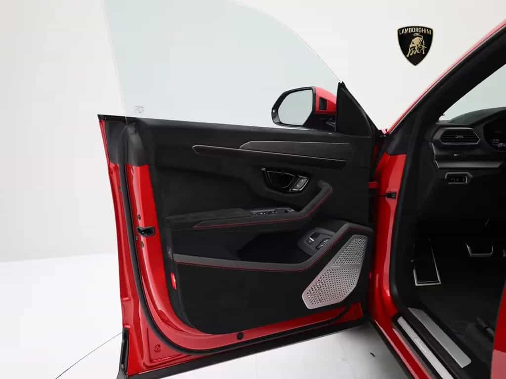 Lamborghini Urus Performante I Lamborghini Hamburg 02/2025-photo-15