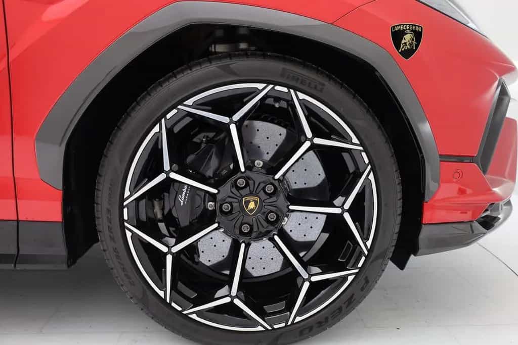 Lamborghini Urus Performante I Lamborghini Hamburg 02/2025-photo-6